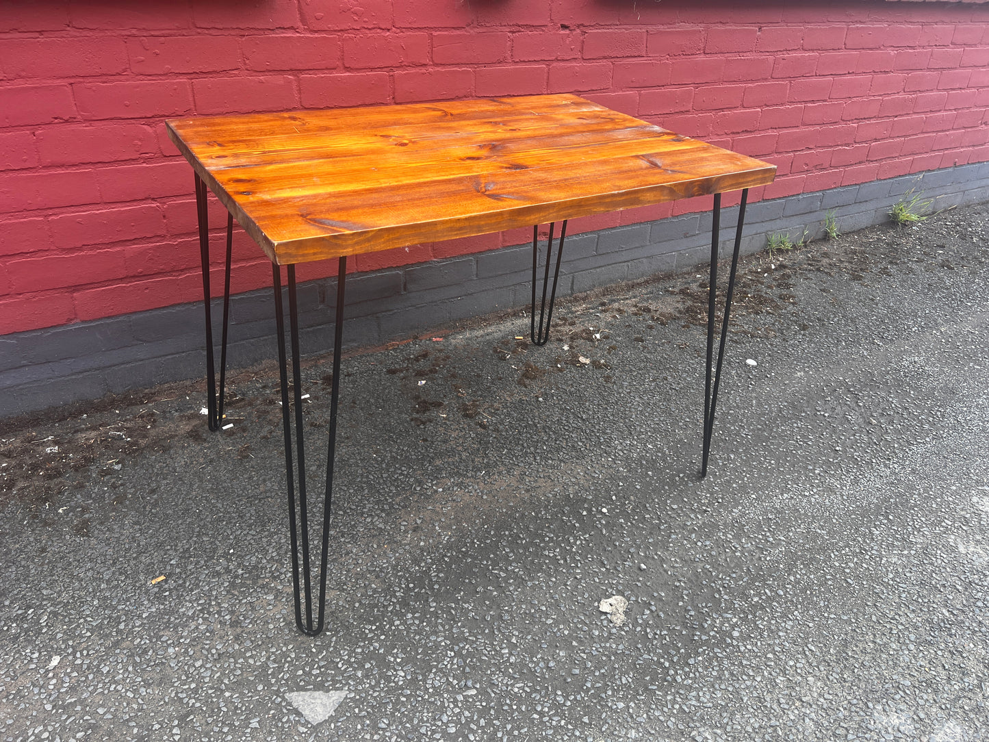 Dining Table Hairpin